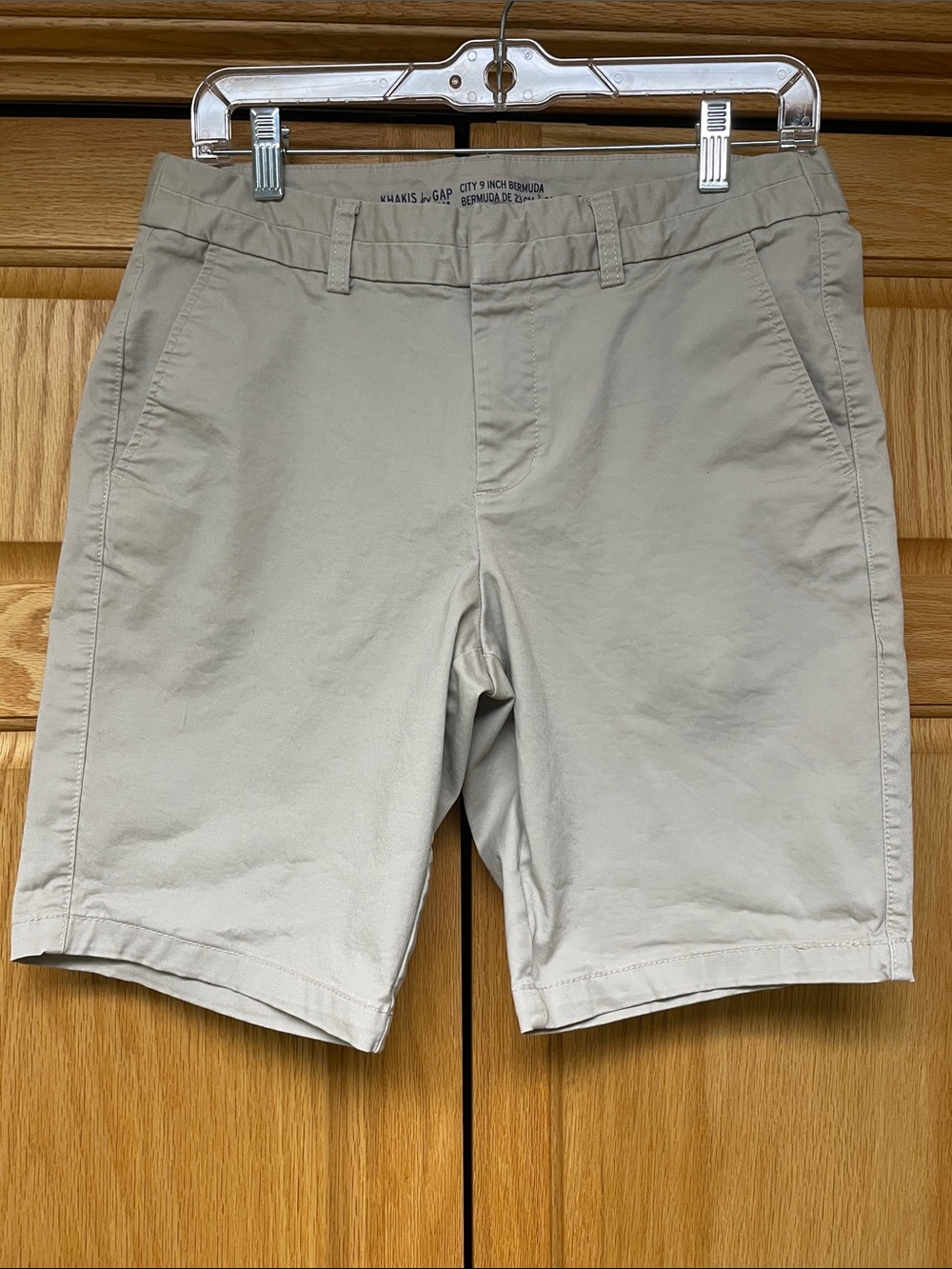 GAP Women's Khaki Bermuda Shorts - Light Beige